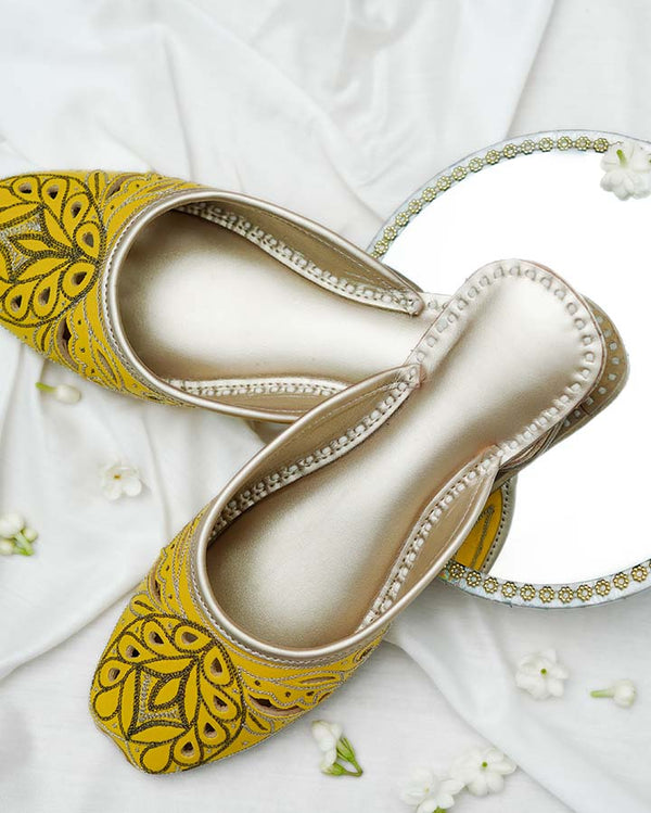 Cutwork Sunshine Khussa Shoes (KS-002)